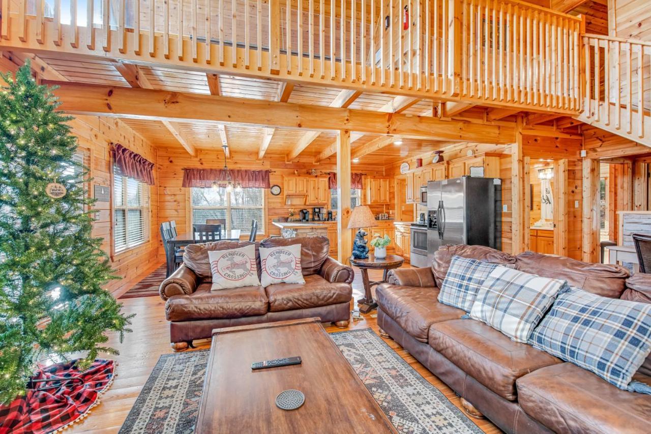 Вилла Triple Mountain View Гатлинбург Экстерьер фото