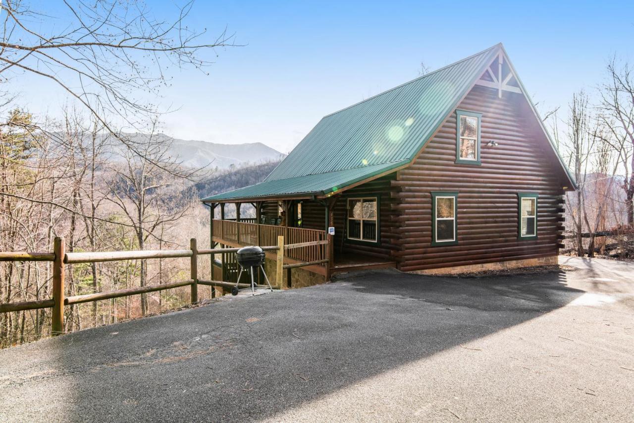 Вилла Triple Mountain View Гатлинбург Экстерьер фото