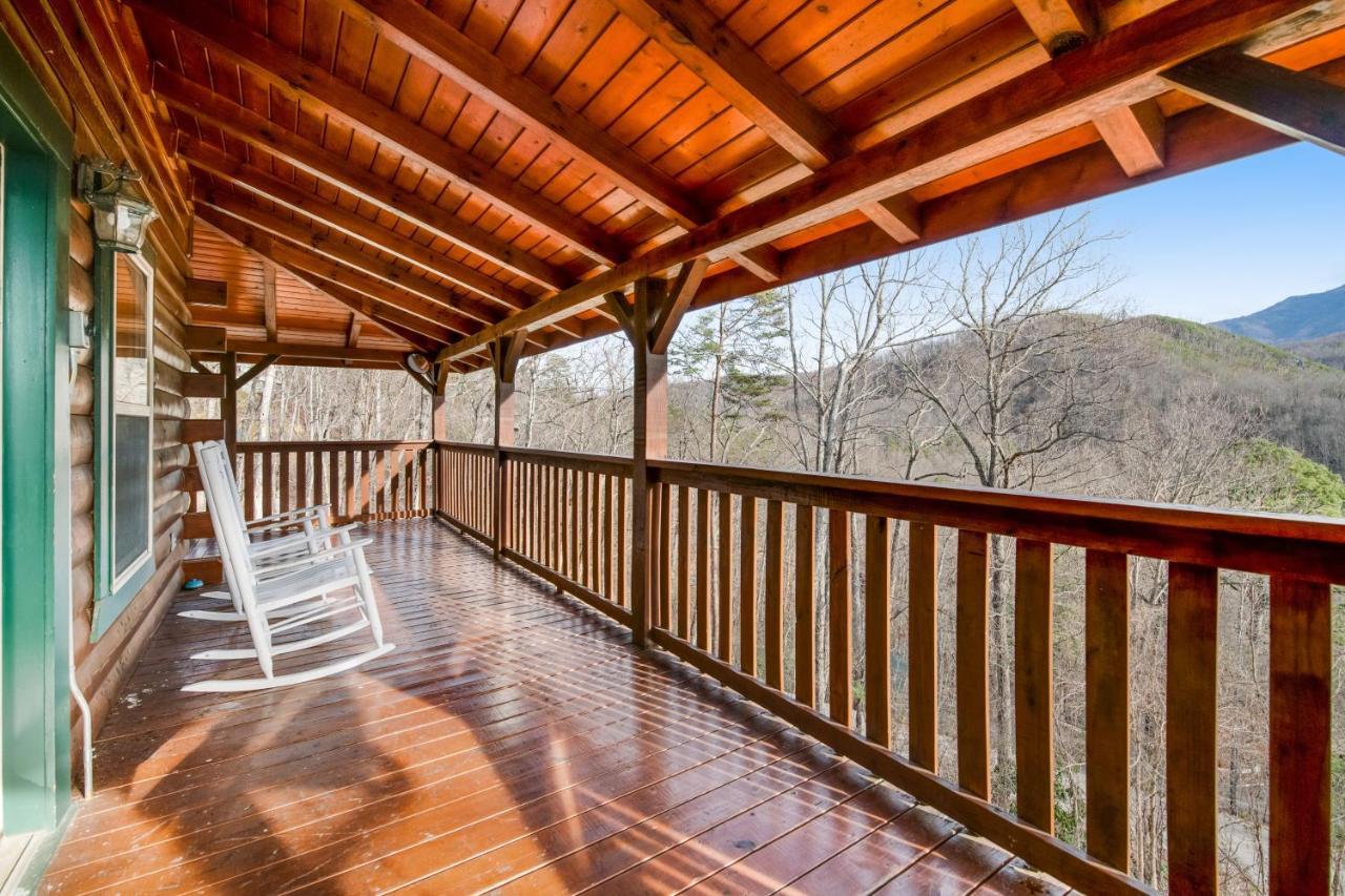 Вилла Triple Mountain View Гатлинбург Экстерьер фото