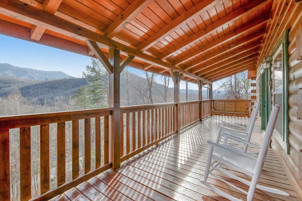 Вилла Triple Mountain View Гатлинбург Экстерьер фото